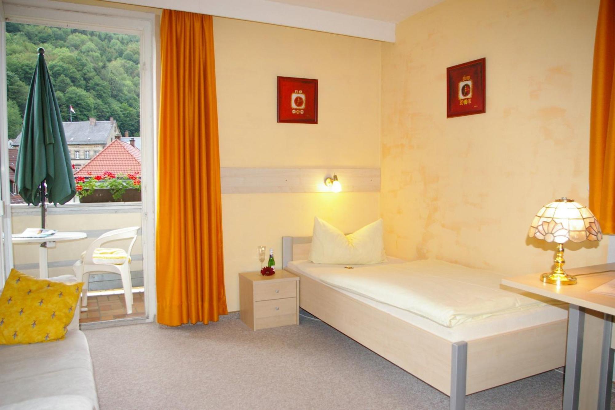Hotel Heissinger Bad Berneck im Fichtelgebirge Ngoại thất bức ảnh